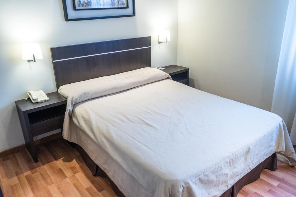 Hotel Vina De Italia Cordoba Dış mekan fotoğraf
