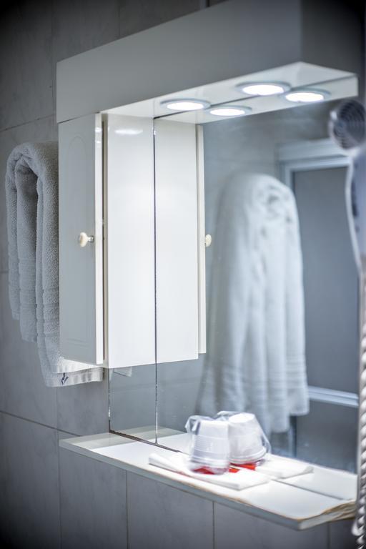 Hotel Vina De Italia Cordoba Dış mekan fotoğraf